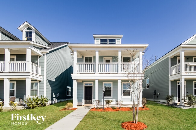 Building Photo - 153 Yorkshire Dr