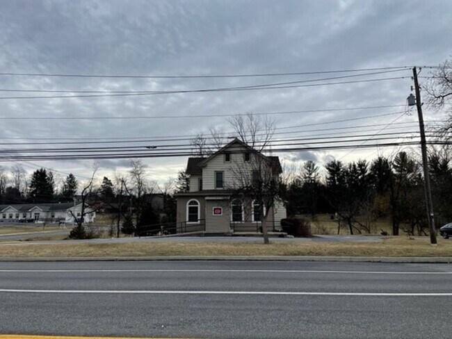 Photo - 3971 Linglestown Rd Unidad 2