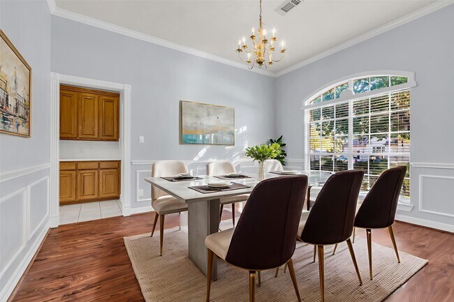 Photo - 35 W Pines Dr