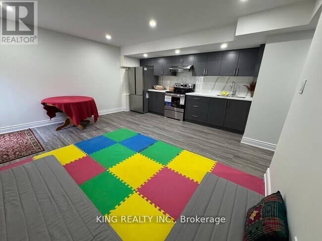 Photo - 1256 Leger Wy