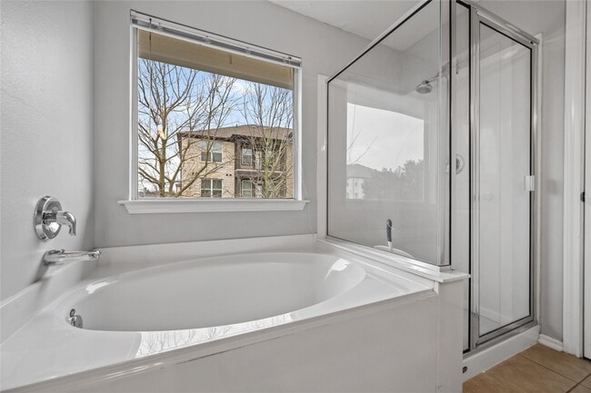 Photo - 8912 Elm Drake Ln