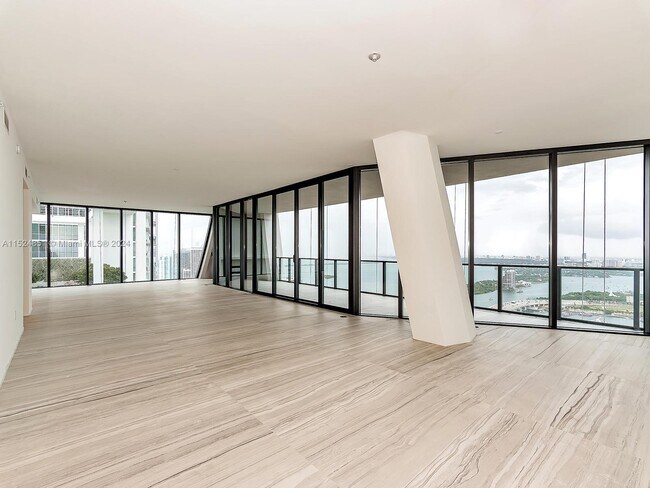 Photo - 1000 Biscayne Blvd Unit 4802