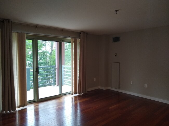 Photo - 269 Cambridge Rd Unit undisclosed