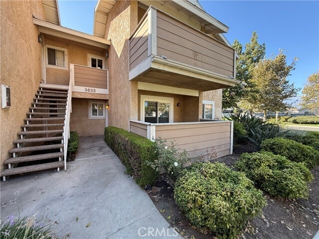Building Photo - 3633 Oak Creek Dr Unit A Rental