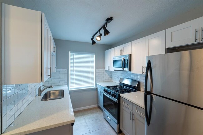 Photo - 2505 Delano St Apartment Unit 1