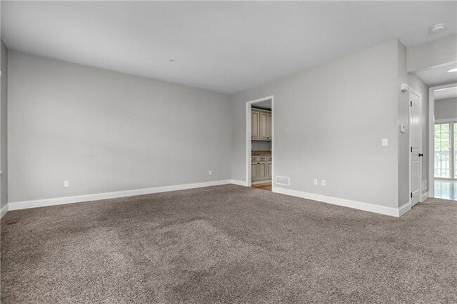 Photo - 567 Chesnic Dr