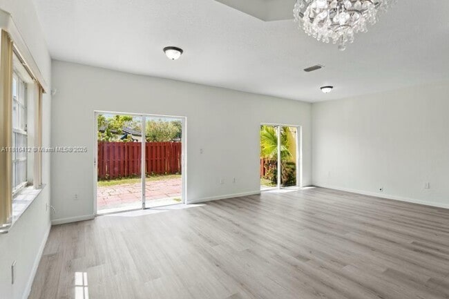 Photo - 5090 SW 136th Ave