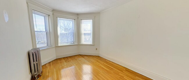 Building Photo - 91 Kilmarnock St Unit 1B Rental