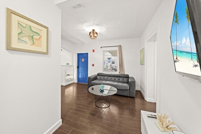 Photo - 937 Lenox Ave. Unit SI ID1540485P