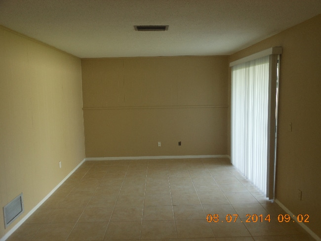 Photo - BEAUTIFUL 3 BEDROOM 2 BATH LOCATED IN PORT...