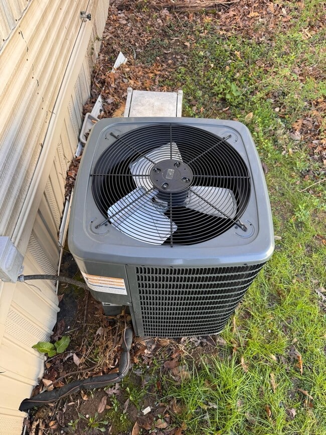 Photo - 7804 Stanley Rd