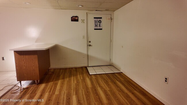 Photo - 3730 Lawrence Ave