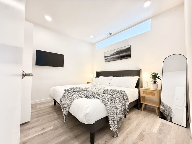 Photo - 501 N Perth St Unidad ID1289472P