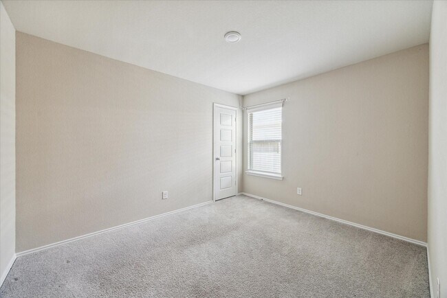 Photo - 6747 Scarlet Sagebrush St