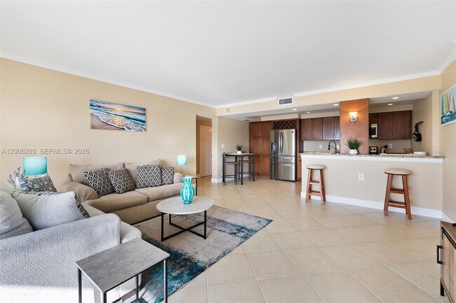 Building Photo - 2900 NE 30th St Unit 7G