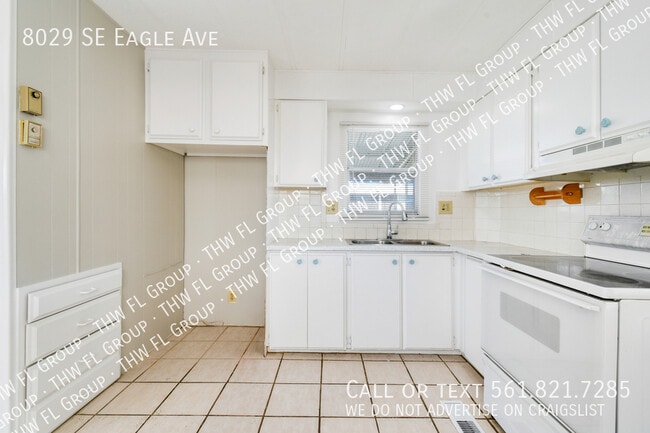 Photo - 8029 SE Eagle Ave