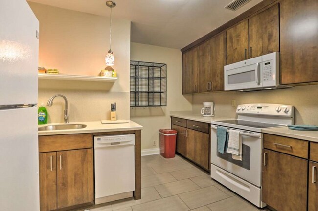 Photo - 2306 Escambia Dr Unidad 2306 Escambia A