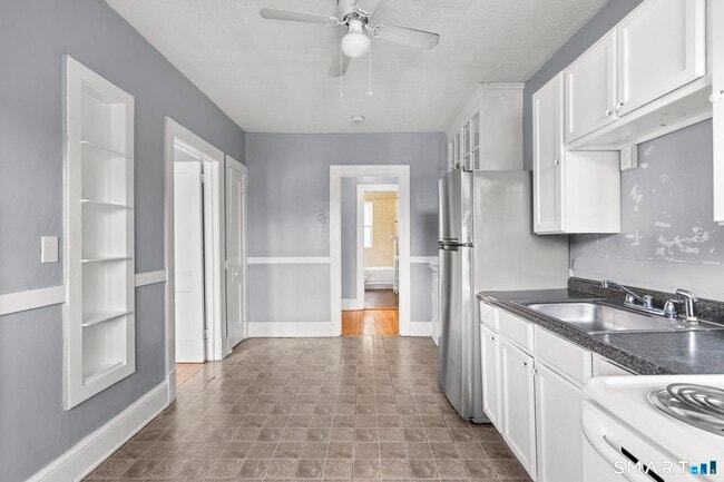 Photo - 38 Beacon St Unit 38C2