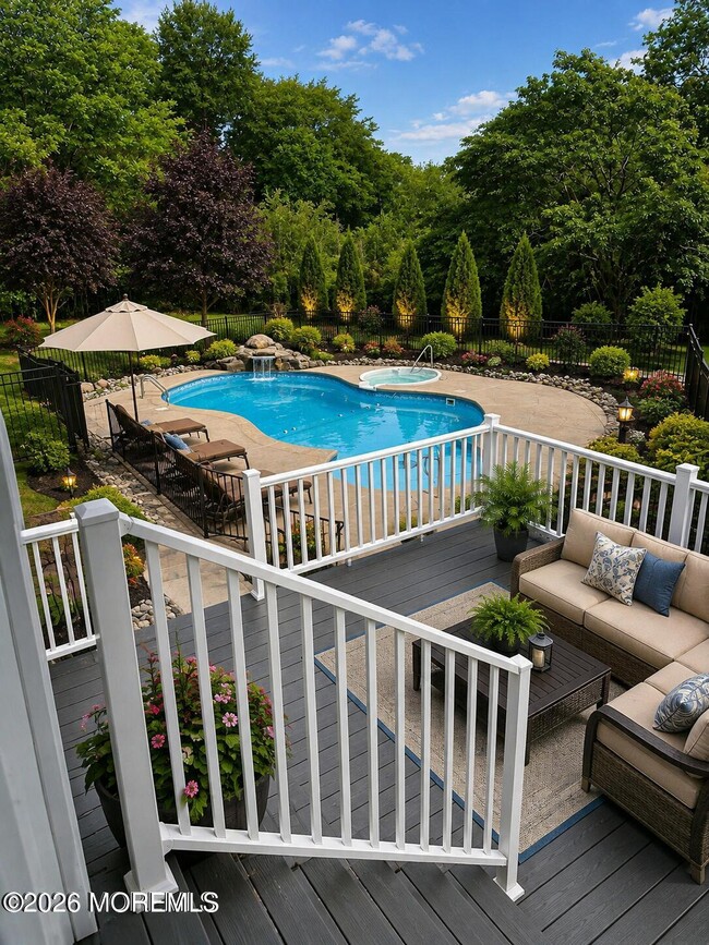 53 Arlene Dr