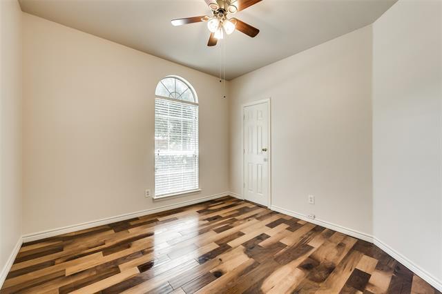 Photo - 1504 Grapevine Creek Dr