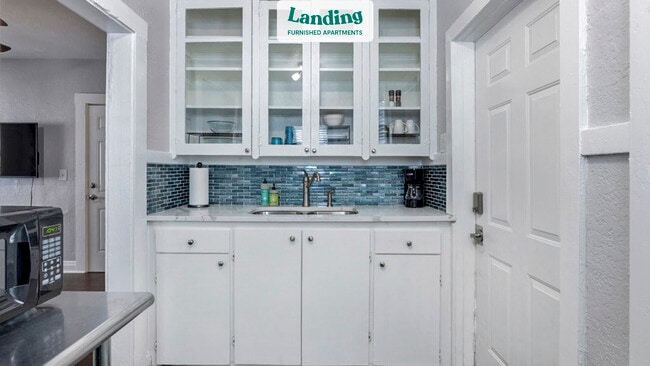 Photo - 215 N Federal Hwy Unit 3.1211224