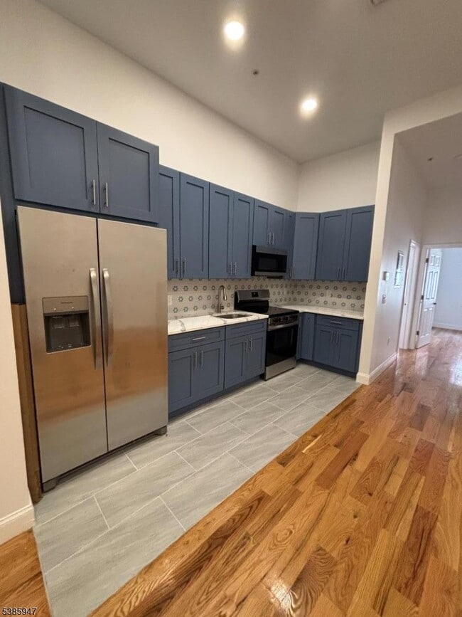 Photo - 189 Main St Unit 2B