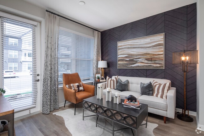 1BR, 1BA - 642SF