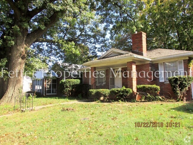 Building Photo - Summer Special! Half Off First Month's Rent! Rental