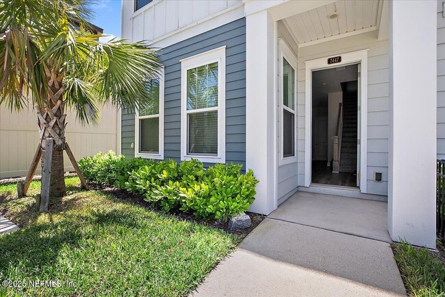 Photo - 7447 Loggerhead Ct