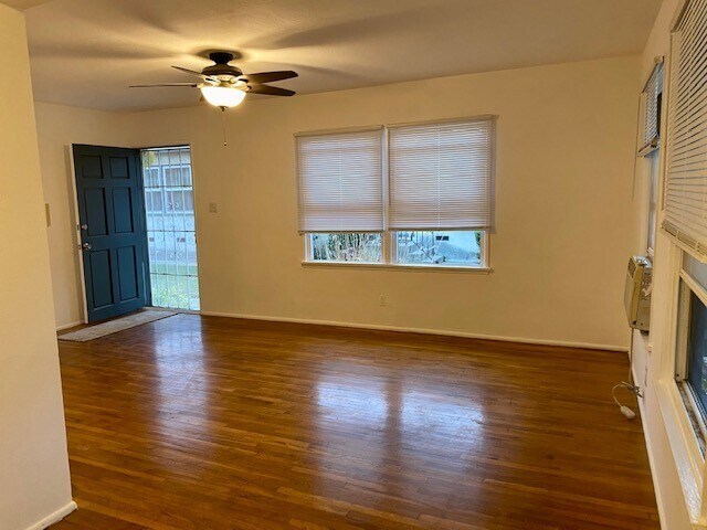 security screen, ceiling fans - 842 Euclid Ave