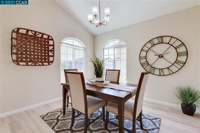 Photo - WONDERFUL SINGLE STORY DISCOVERY BAY CUL DE SAC LOCATION! COMPLETELY REMODELED HOME!!