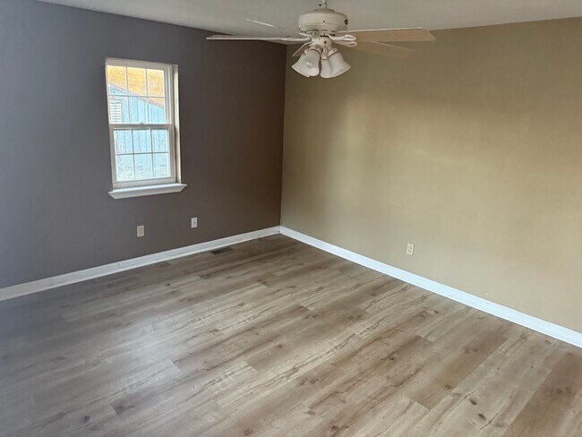 Photo - 106 Crawley Rd