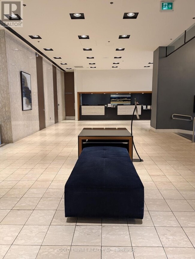 Photo - 300 King St Unité STUDIO