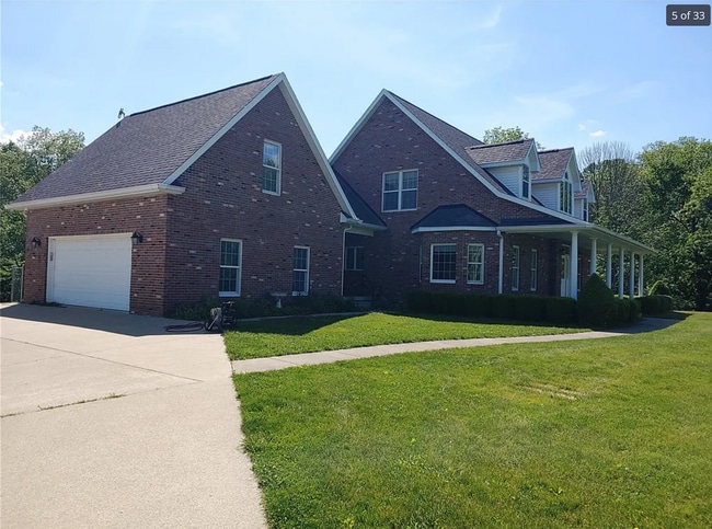 Photo - 11969 E Terre Haute Rd