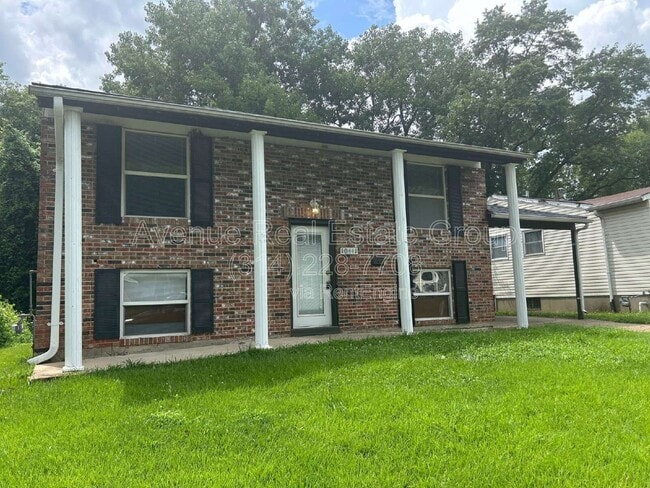 Photo - 10441 Prince Dr