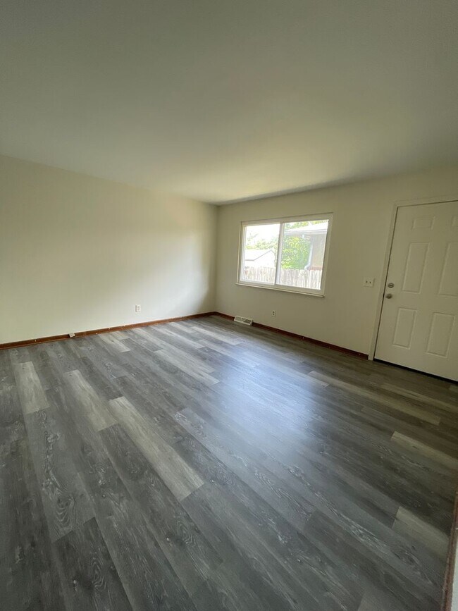 855857 Byron Ave. Apartment Unit 857 Byron Ave. Columbus, OH