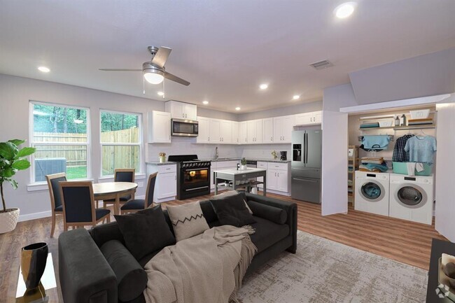 Building Photo - 6008 Wedgefield St Unit A Rental