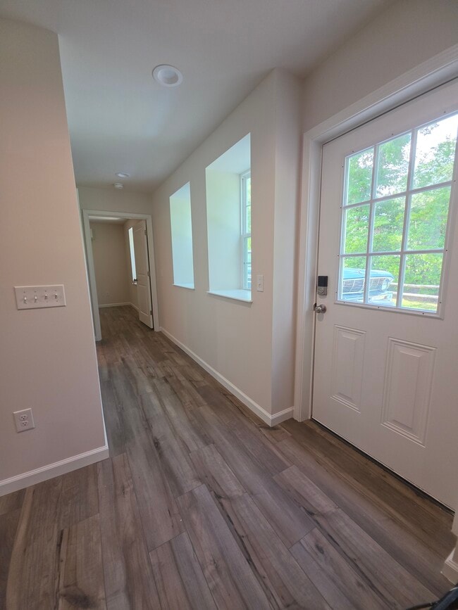 Photo - 325 Brenda Dr Unit 325A apartment