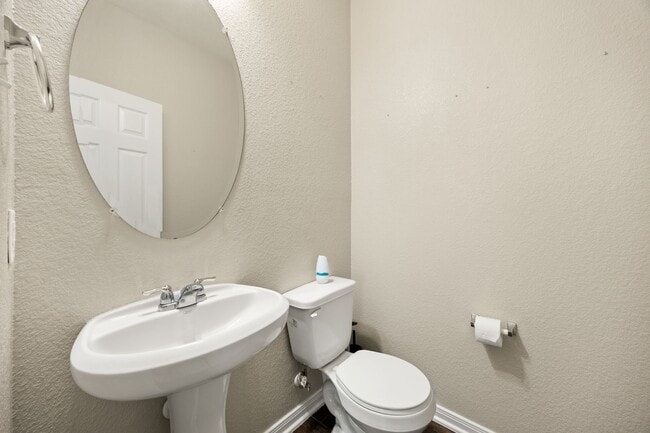 Building Photo - 14626 Lofty Cedar Dr