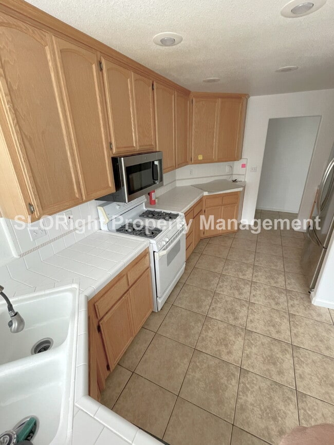 Photo - AVAILABLE AUGUST- Beautiful 3 Bed / 2 Bath in Nipomo