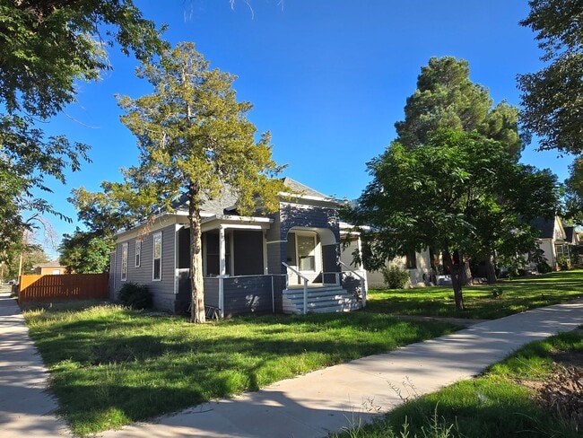 Building Photo - Available NOW!