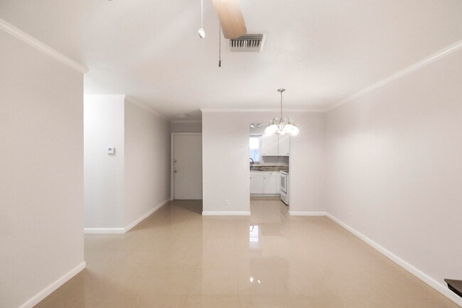 Photo - 4808 Cresthaven Blvd