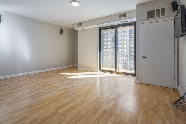Photo - 451 W Huron St Unit 1309