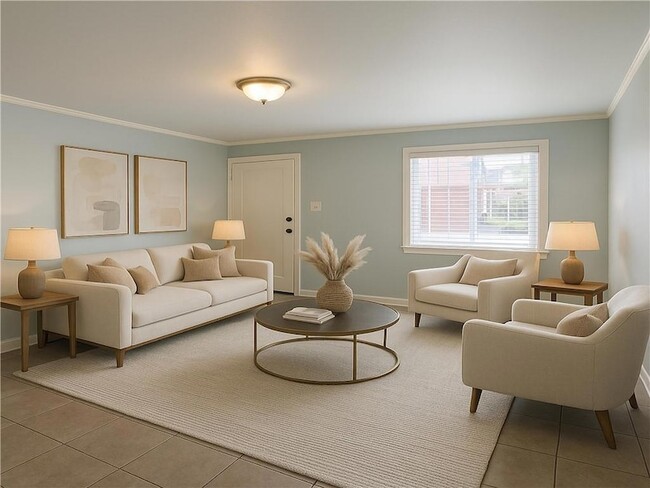 Photo - 1631 Feronia St