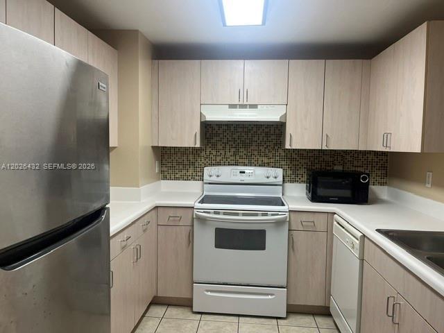 Photo - 50 Menores Ave Unit 620