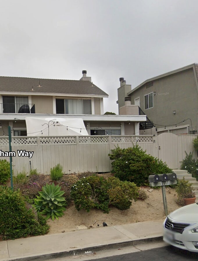 Photo - 33332 Nottingham Way Unidad B