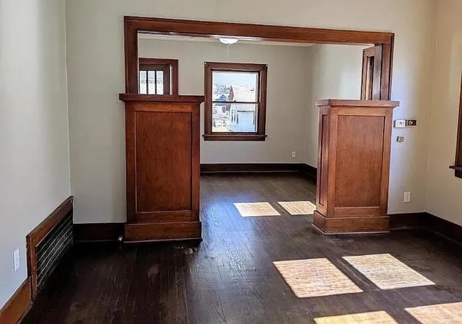 Building Photo - Amazing three bedroom and two bath in the ... Rental