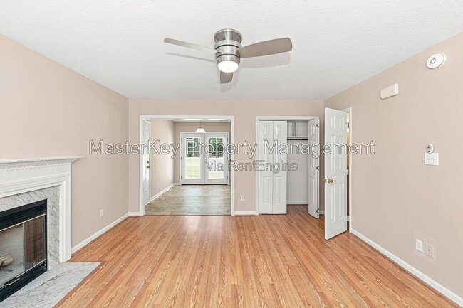 Photo - 6320 Dry Fork Ln