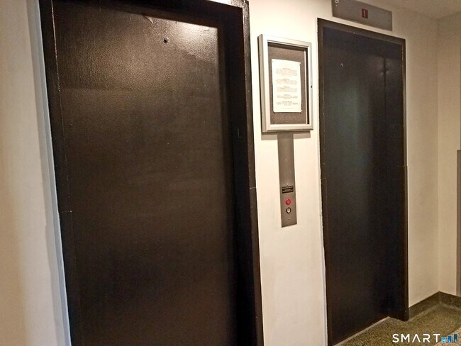 Photo - 444 Bedford St Unit 7C