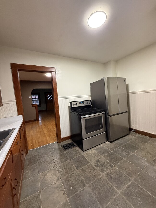 Photo - 2026 King Ave